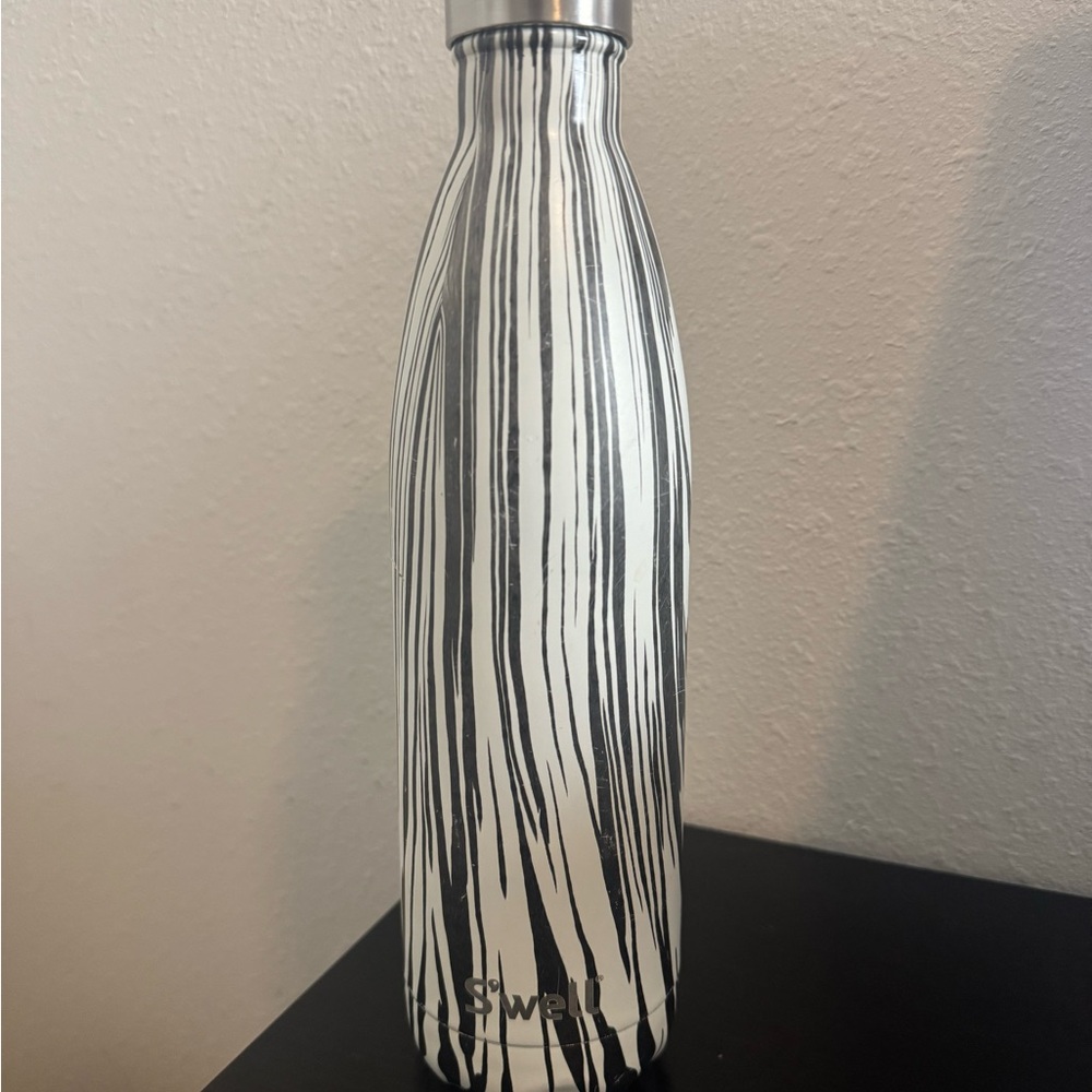 S'well Monochrome Zebra Print Bottle